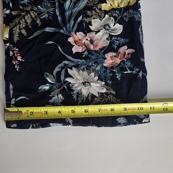 LOFT Black and Pink Floral Jumpsuit with Elegant Wide-Leg Design.Size 4 - Picture 6 of 14